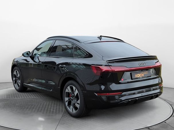 Audi Q8 55 quattro e-tron S-line Sportback 300 kW image number 4