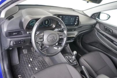 Car image 10