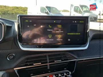 Car image 20