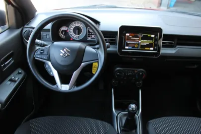 Car image 5