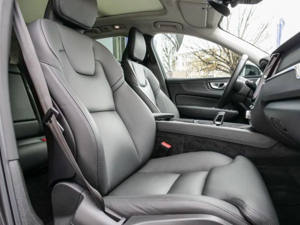 Volvo XC60 145 kW image number 31