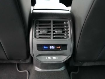 Car image 45