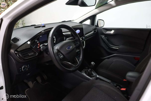 Ford Fiesta 1.0 EcoBoost Hybrid Titanium 92 kW image number 19