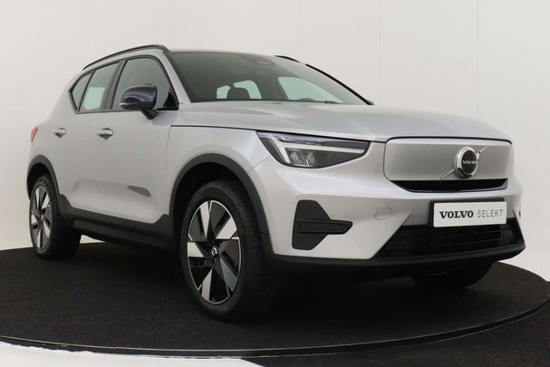 Volvo XC40 Single Motor Essential 175 kW image number 29