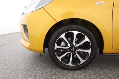 Car image 29