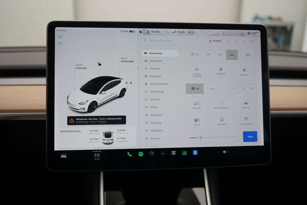 Tesla Model 3 60 Plus 225 kW image number 18