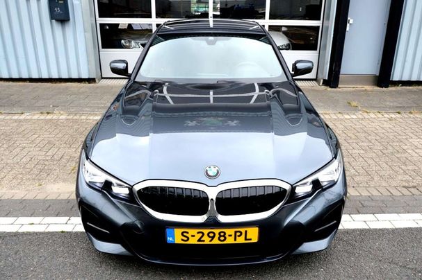 BMW 330 185 kW image number 3