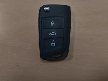 Car image 26