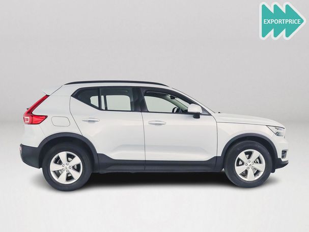 Volvo XC40 T2 Core Momentum 95 kW image number 2