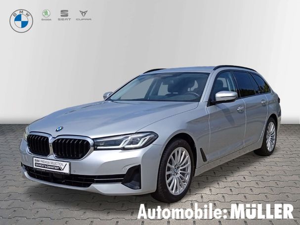 BMW 530i Touring xDrive 185 kW image number 1