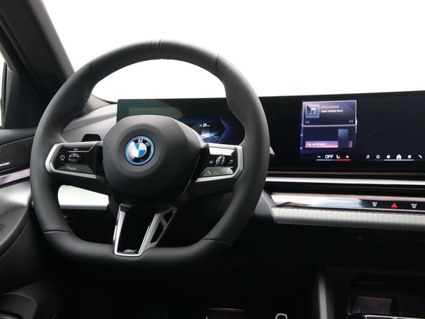 BMW 530 Touring 220 kW image number 3