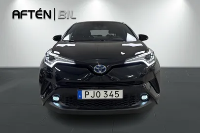 Car image 3