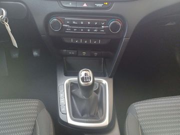 Car image 28