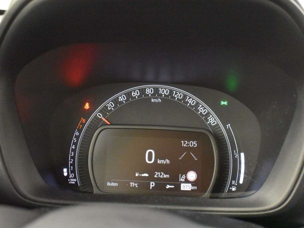 Toyota Aygo X 1.0 VVT-i CVT 53 kW image number 7