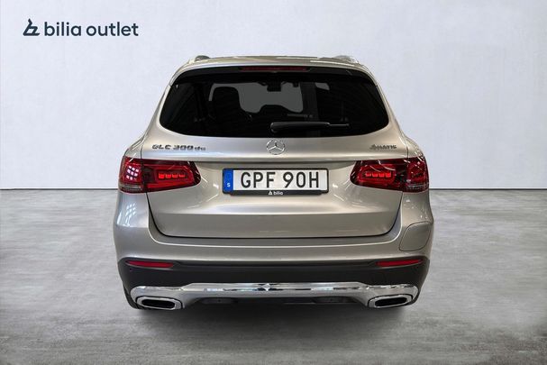 Mercedes-Benz GLC 300 de 225 kW image number 2