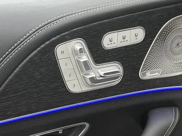 Car image 50