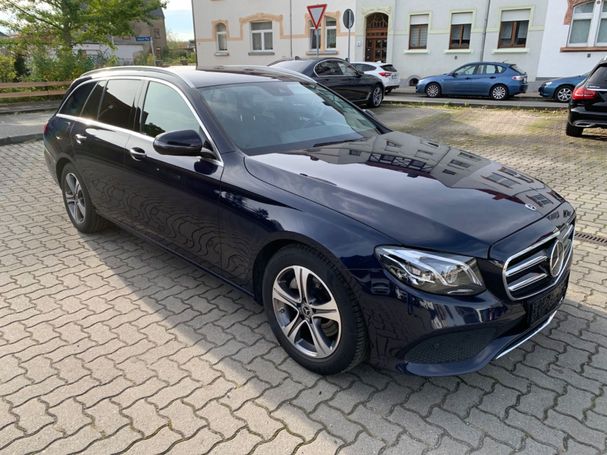 Mercedes-Benz E 220 d T 4Matic 143 kW image number 5