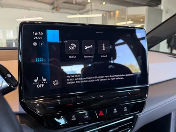 Car image 33