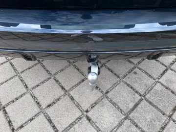 Car image 42