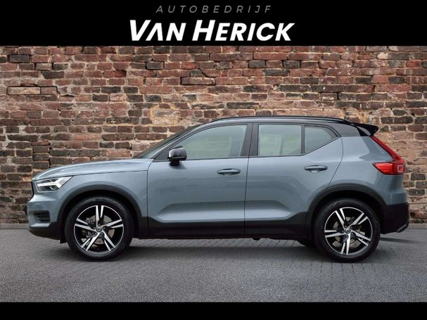 Volvo XC40 T4 140 kW image number 3