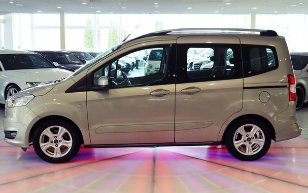 Ford Tourneo Courier 74 kW image number 4