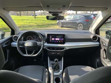 Car image 23