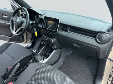 Car image 11