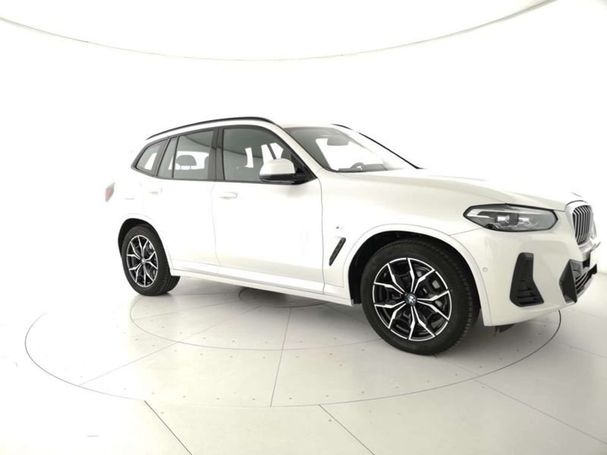 BMW X3 xDrive20d 140 kW image number 2