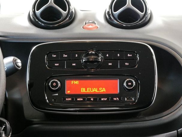 Smart ForTwo EQ 60 kW image number 6