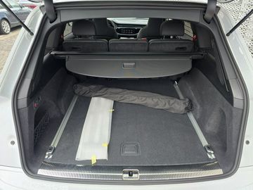 Car image 36