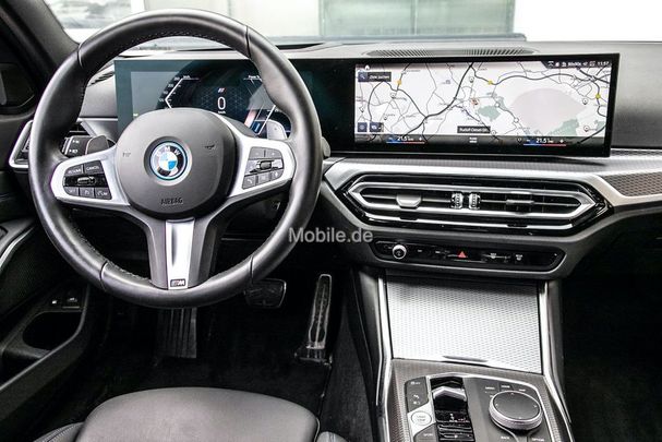 BMW 330 e Touring M Sportpaket 215 kW image number 11