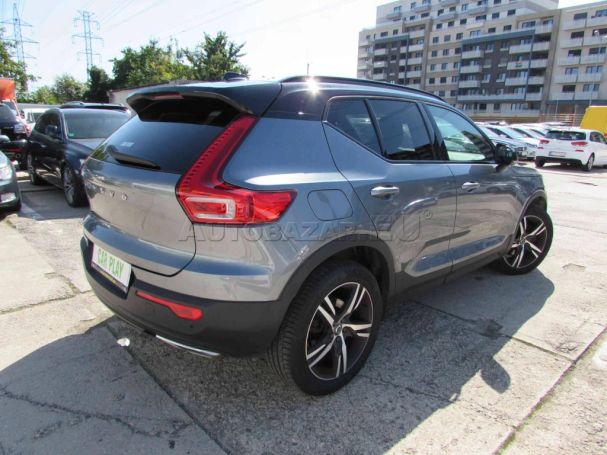 Volvo XC40 D4 AWD R-Design 140 kW image number 4