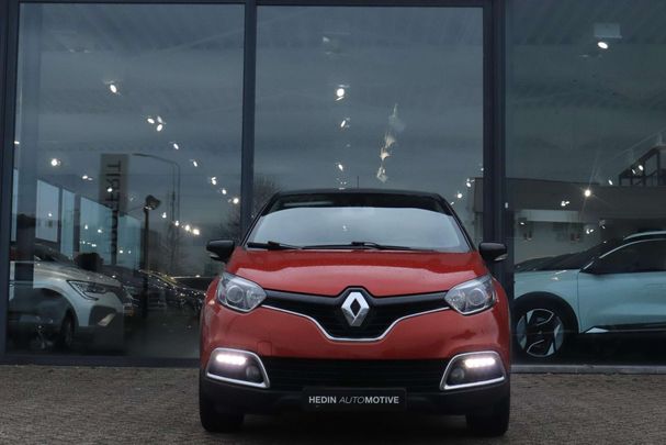 Renault Captur TCe Dynamique 66 kW image number 2