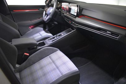 Car image 41