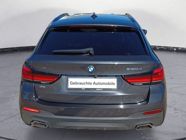 BMW 530d Touring M Sportpaket xDrive 210 kW image number 2