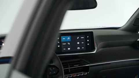 Car image 33