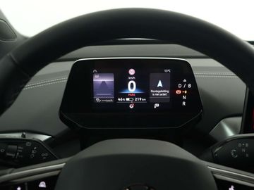 Car image 36