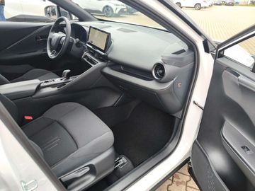 Car image 10