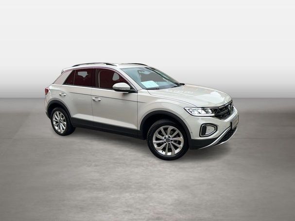 Volkswagen T-Roc 1.5 TSI DSG 110 kW image number 6