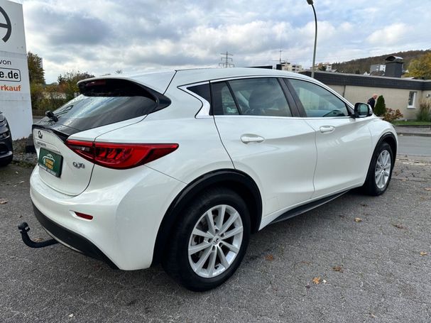 Infiniti Q30 80 kW image number 19