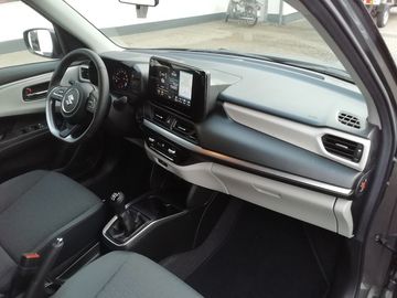 Car image 26