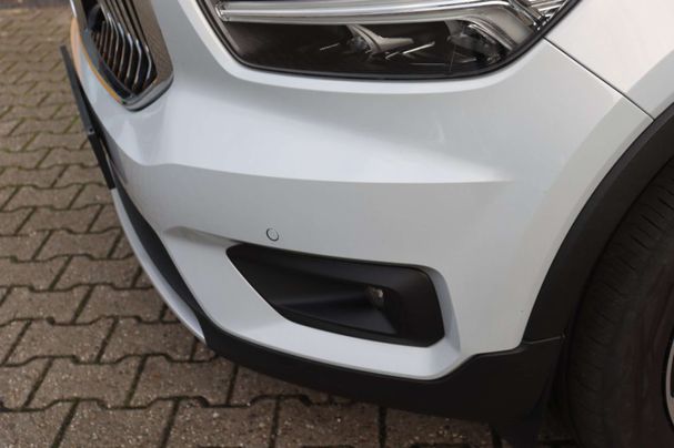 Volvo XC40 Recharge T4 Inscription Expression 155 kW image number 10