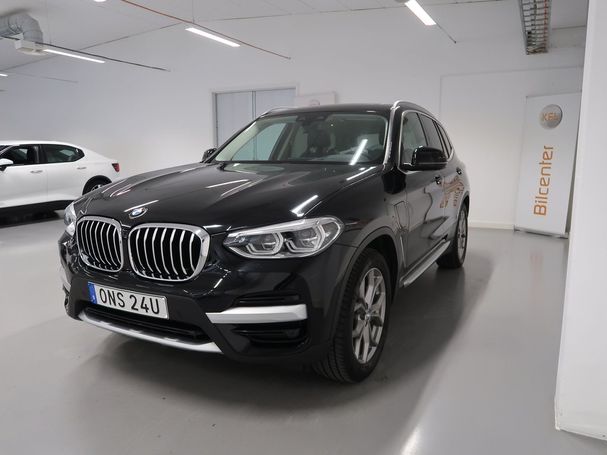 BMW X3 xDrive30e 216 kW image number 9