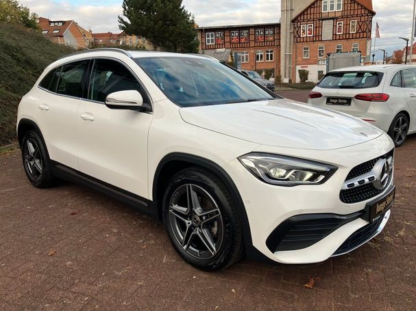 Mercedes-Benz GLA 180 100 kW image number 3