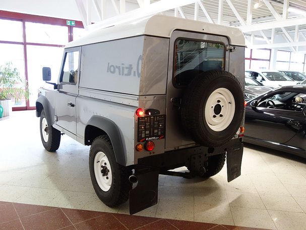 Land Rover Defender 90 2.2 90 kW image number 2