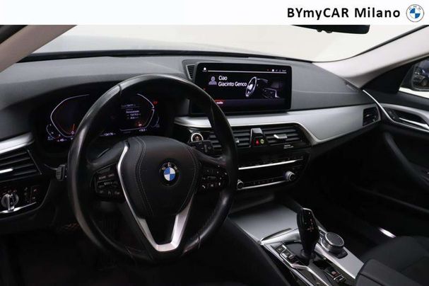 BMW 520d Touring 140 kW image number 9