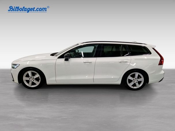 Volvo V60 D4 AWD R-Design 141 kW image number 4