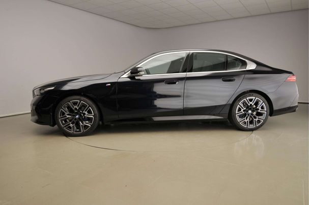 BMW 520i 140 kW image number 4