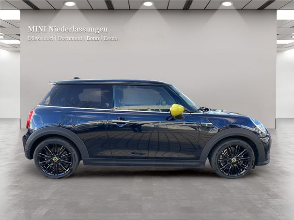 Mini Cooper SE Mini 135 kW image number 2