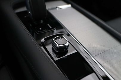 Car image 33